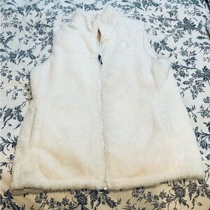 Women’s The North Face Off-White Quilted Jacket